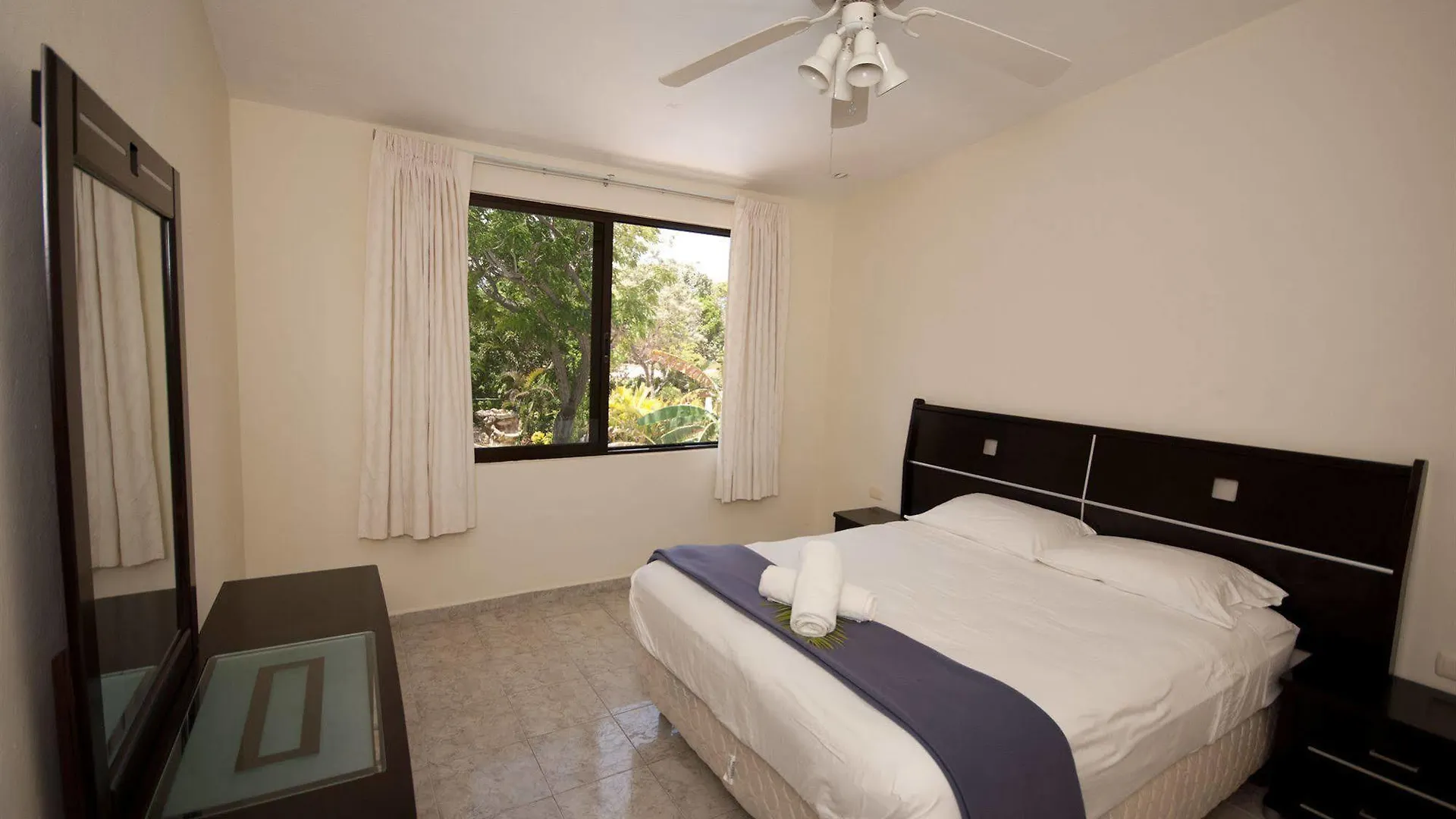 Green Oasis Home Boutique Плая-дель-Кармен 3*,