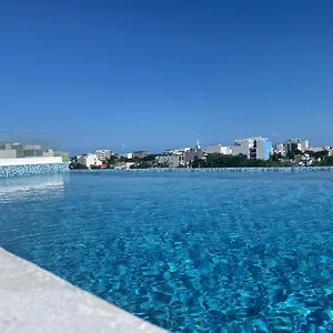 Hotel Winday A 4 Calles De La 5A Avenida Отель