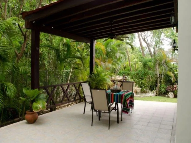 Green Oasis Home Boutique Playa del Carmen 3*,
