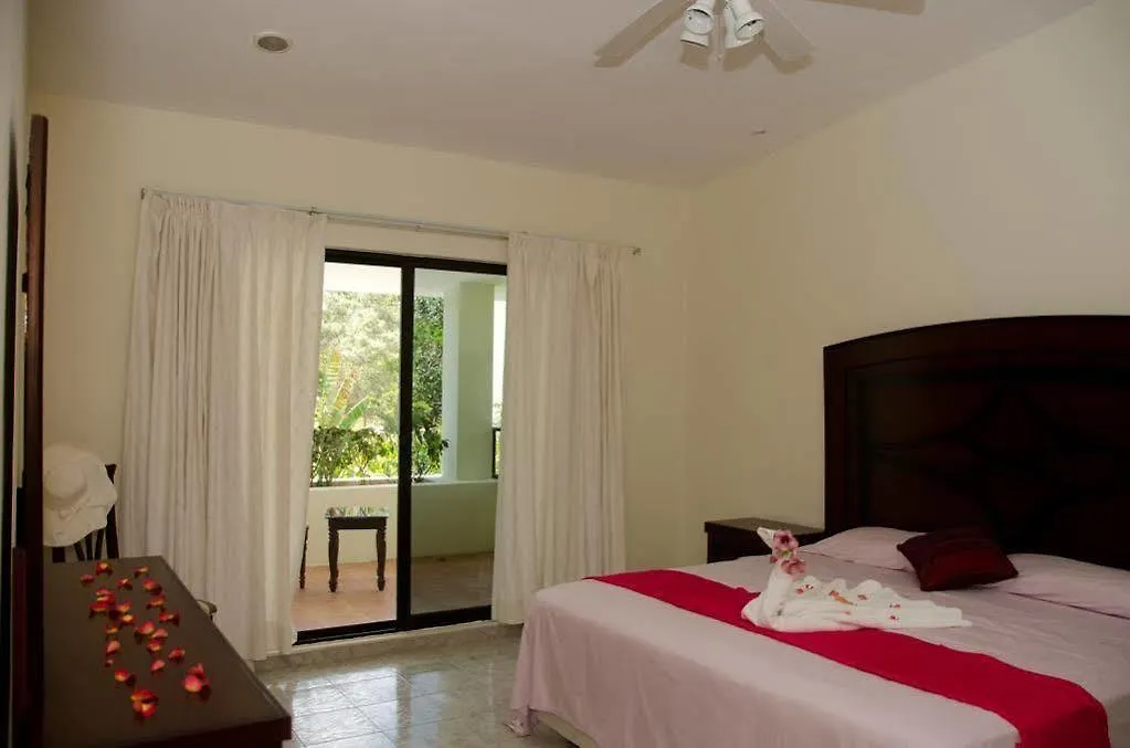 Green Oasis Home Boutique Playa del Carmen Bed & Breakfast